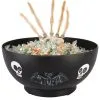 Unheimliche Bonbonschüssel Mit Sich Bewegender Knochenhand -Halloween-Requisitenladen creppy bonbonschuessel mit skeletthand creppy candy bowl with moving skeleton hand halloween deko 54123 01
