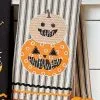 Gestreiftes Geschirrtuch Happy Halloween Kürbis 2 Gestreiftes Geschirrtuch Happy Halloween Kürbis -Halloween-Requisitenladen halloween geschirrtuch happy halloween kuerbis halloween dishtowel happy halloween pumpkins halloween homeware 53110
