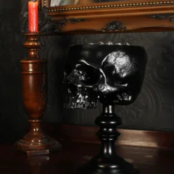 Schwarzer Totenschädel Als Ringehalter 21cm -Halloween-Requisitenladen schwarzer totenkopf als ringehalter schwarzer totenschaedel als ringhalter black skull ring holder gothic wohnaccessoire 54858 06
