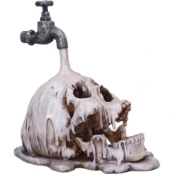 Tapped Drowning Totenkopf -Halloween-Requisitenladen tapped drowning totenschaedel deko gothic halloween und horror deko tapped drowning skull decor 51004 4