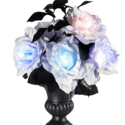 Blumenvase Mit Leuchtenden Kunstrosen